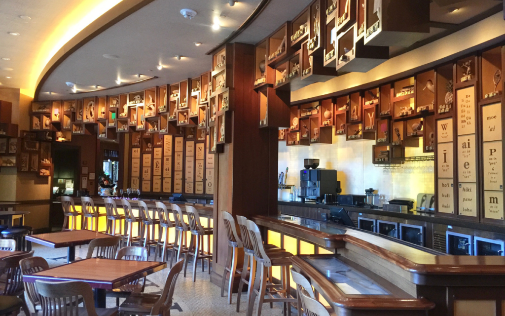 where-to-eat-near-aulani-oceanfront-dinners-mai-tai-happy-hours