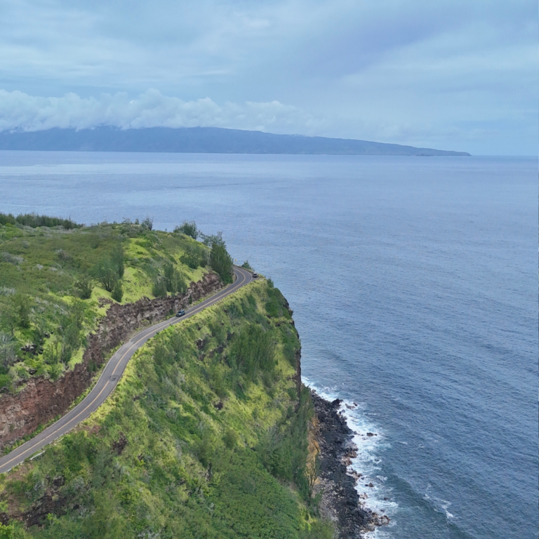 Driving the Kahekili Highway around West Maui